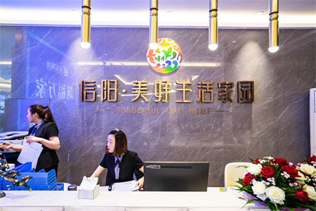 香榭国际房东置换急售送装修采光好诚心出售随时看房